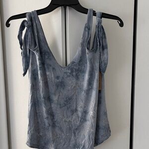 American Eagle Outfitters Tie-Dye open shoulder top - Blue gray